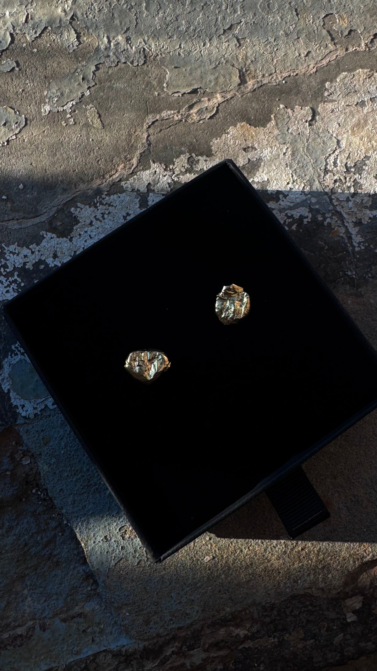 THE NUGGET EARRINGS NO. 2